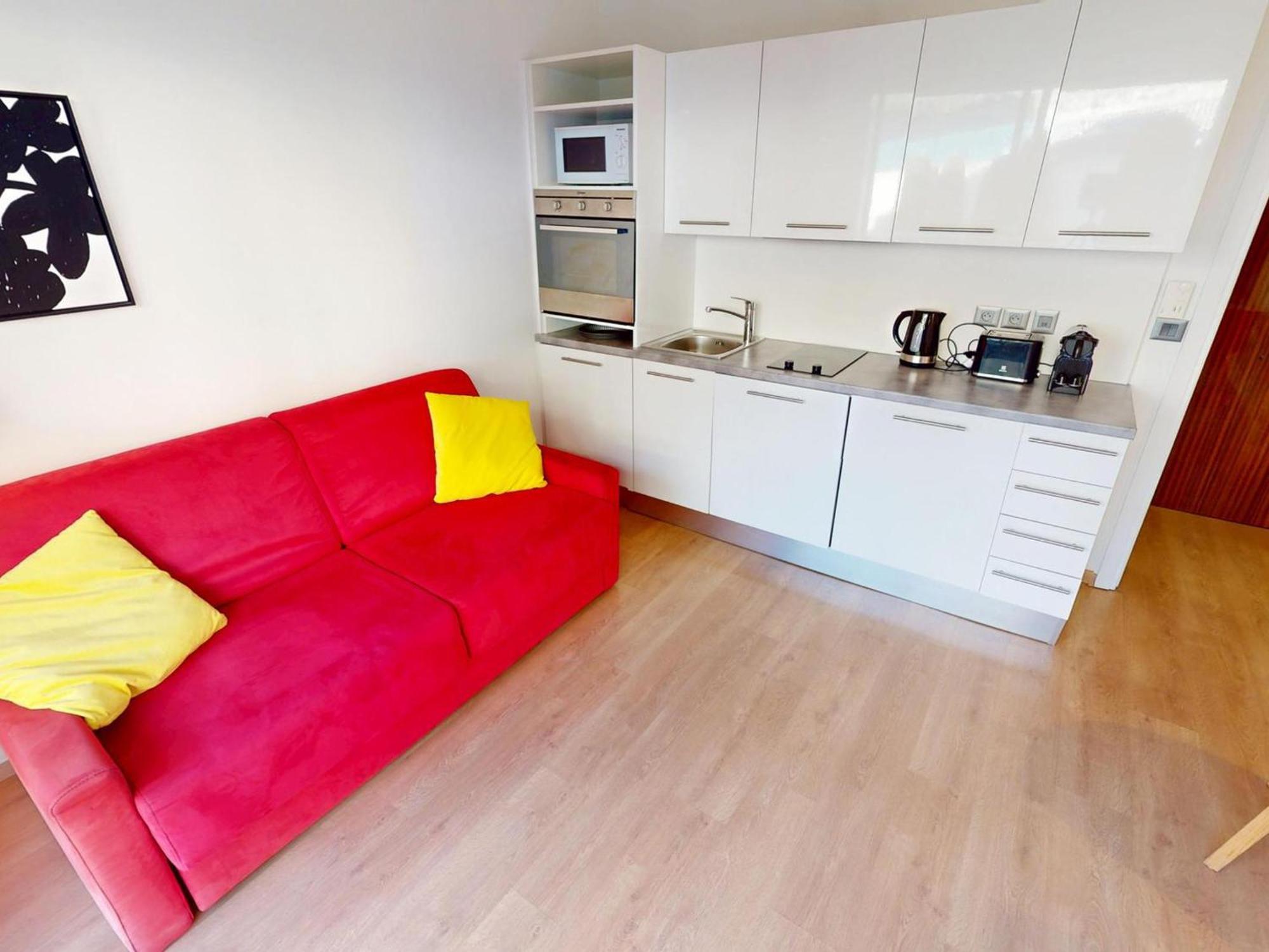 Climatise Avec Terrasse Et Wifi Proche Plages A - Fr-1-196-377